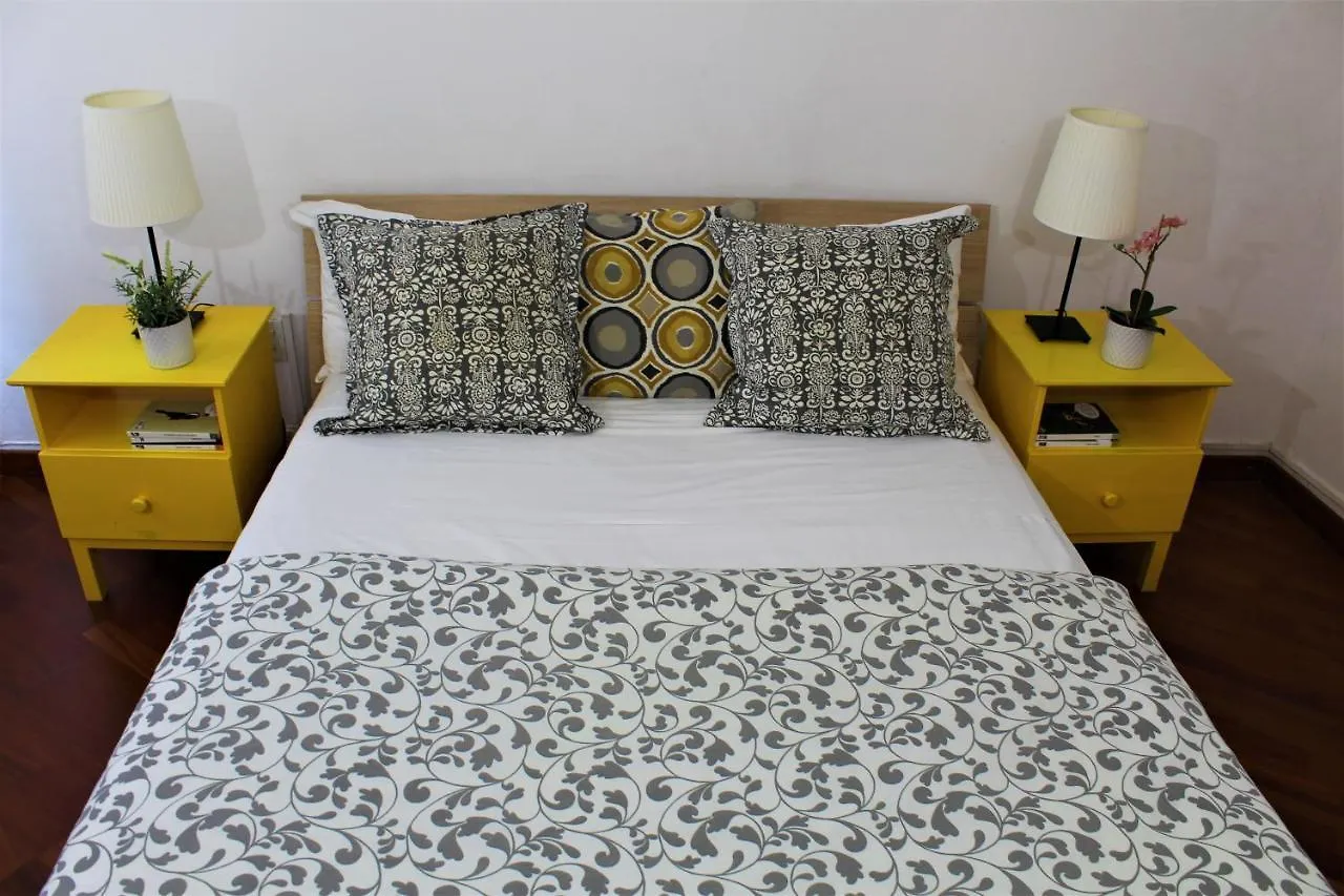 Crystal Ship Apartments Florencia