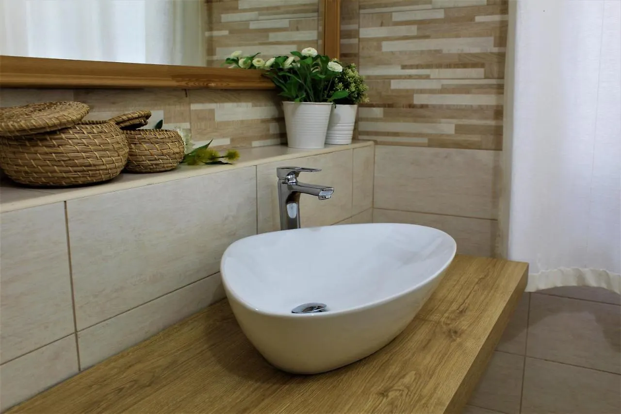 Crystal Ship Apartments Florencia 0*,